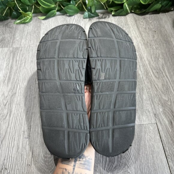 Nike Benassi Solarsoft Sandals Slides Size 10 Black Slippers On 705474-091